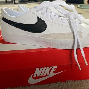 Nike blazer low ‘77